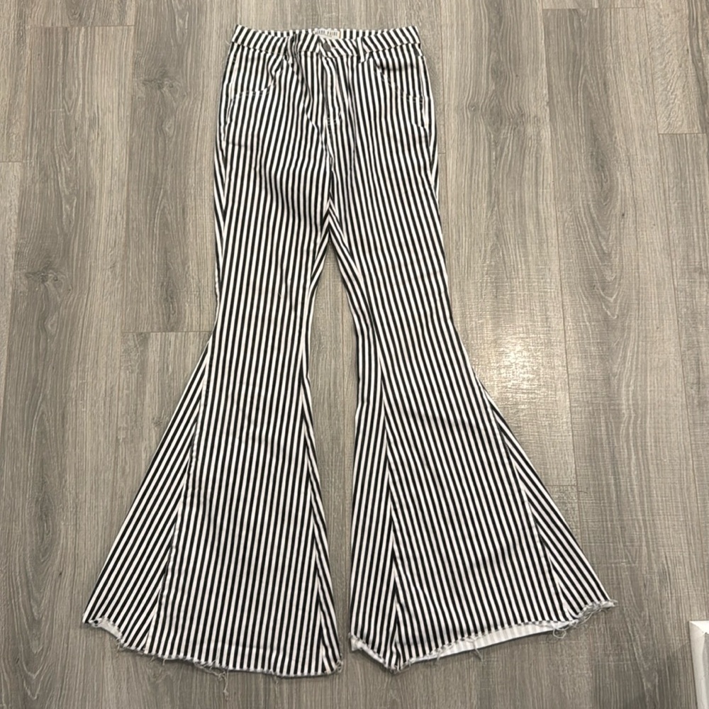 Blank Paige, flare jeans